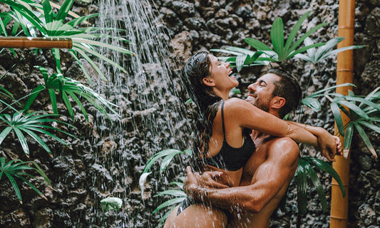 Why is showering together a great idea? (TOP 7 reasons)